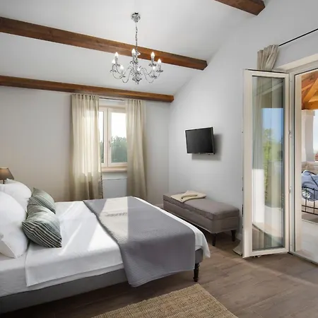 Ovi By Tourist Adria Group Vila *